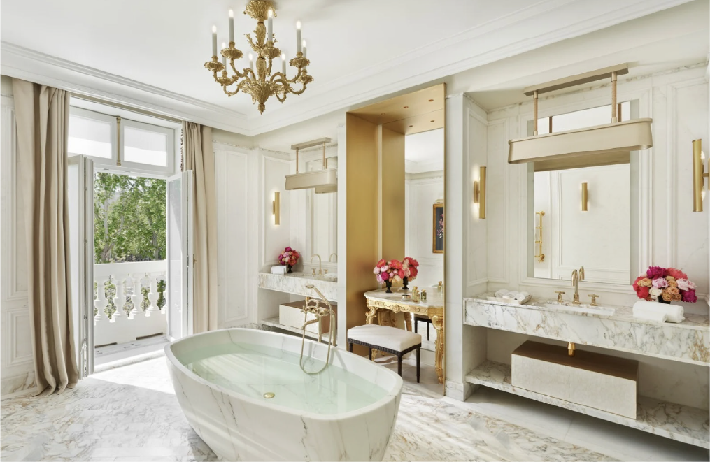 Signature Tower Suite